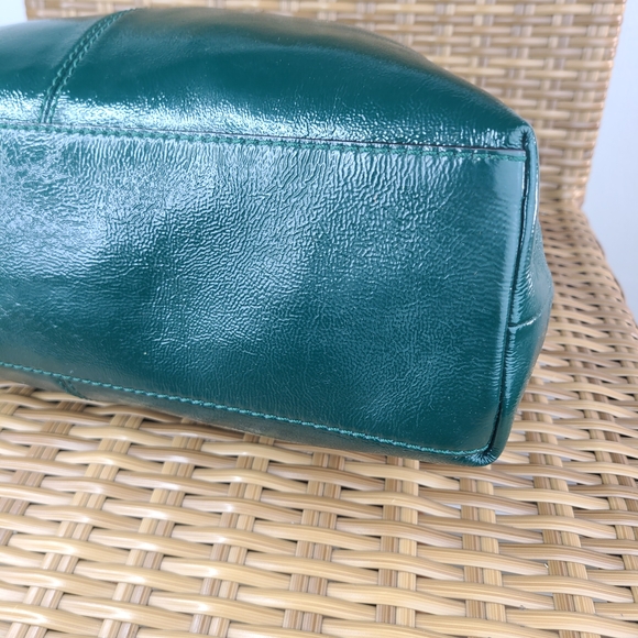 Kate Spade Glossy Green Patent Leather Hobo Shoulder Bag Silver Stud Accents - Picture 10 of 16